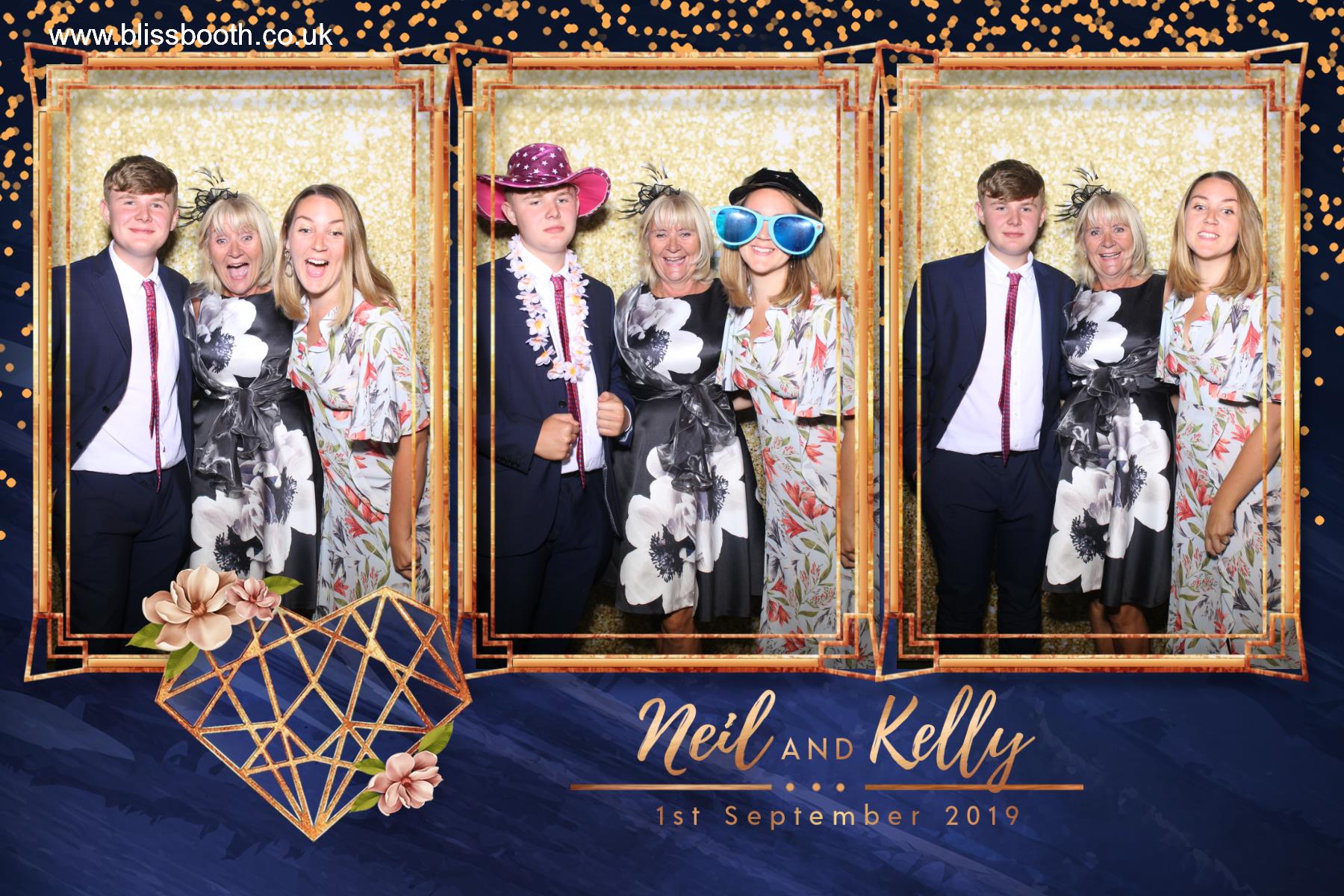 Neil and Kelly | View more photos from the event at gallery.blissbooth.co.uk/u/BlissBooth/Neil-and-Kelly